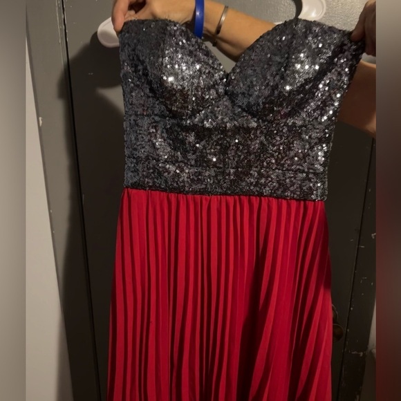 B Darlin Strapless Black and Red Dress - Picture 4 of 6